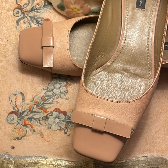 Marc Jacob’s 2 toned patent leather and kidskin flats with bows - Picture 12 of 15